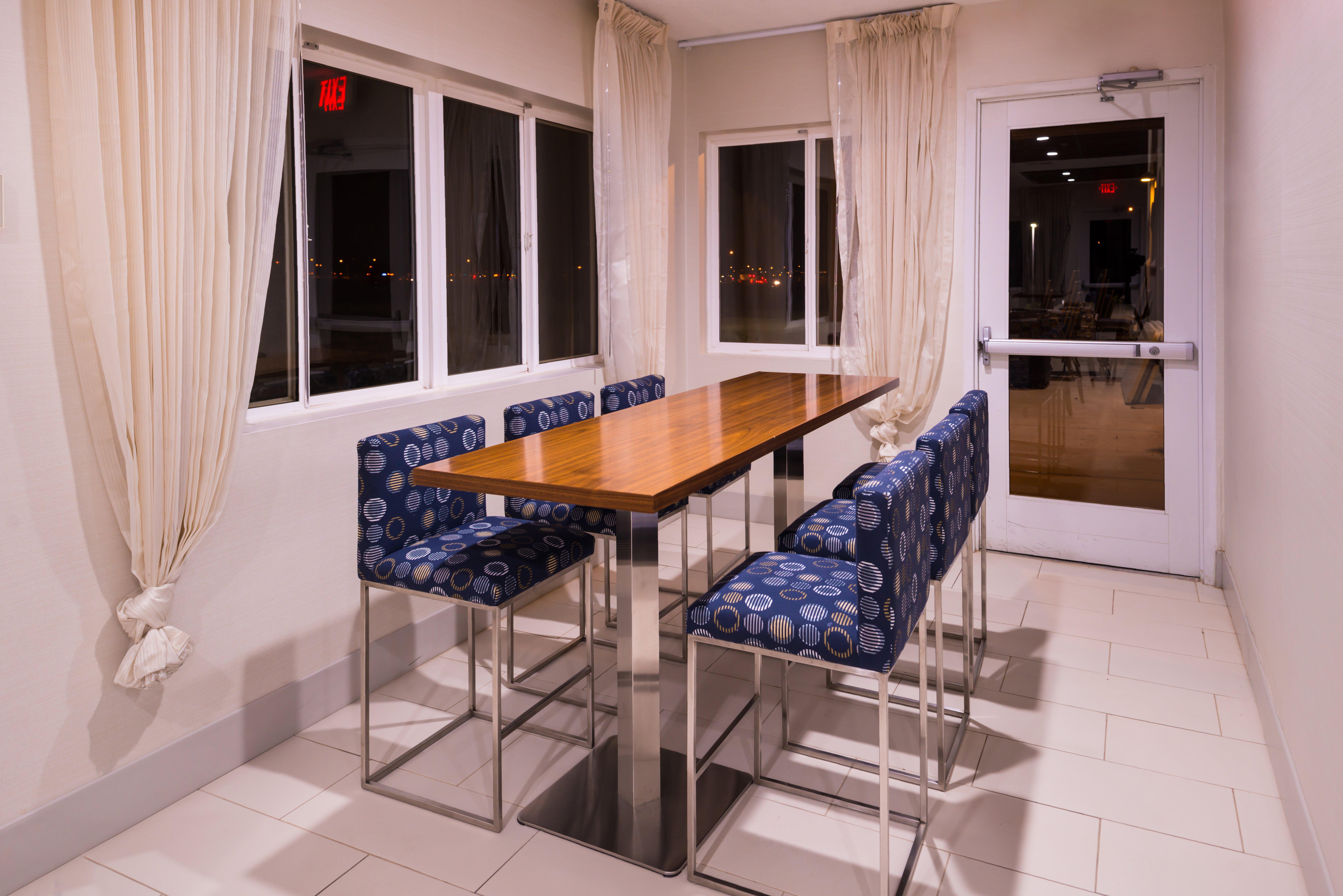 Holiday Inn Express & Suites Alamogordo Highway 54/70 By Ihg Exterior foto