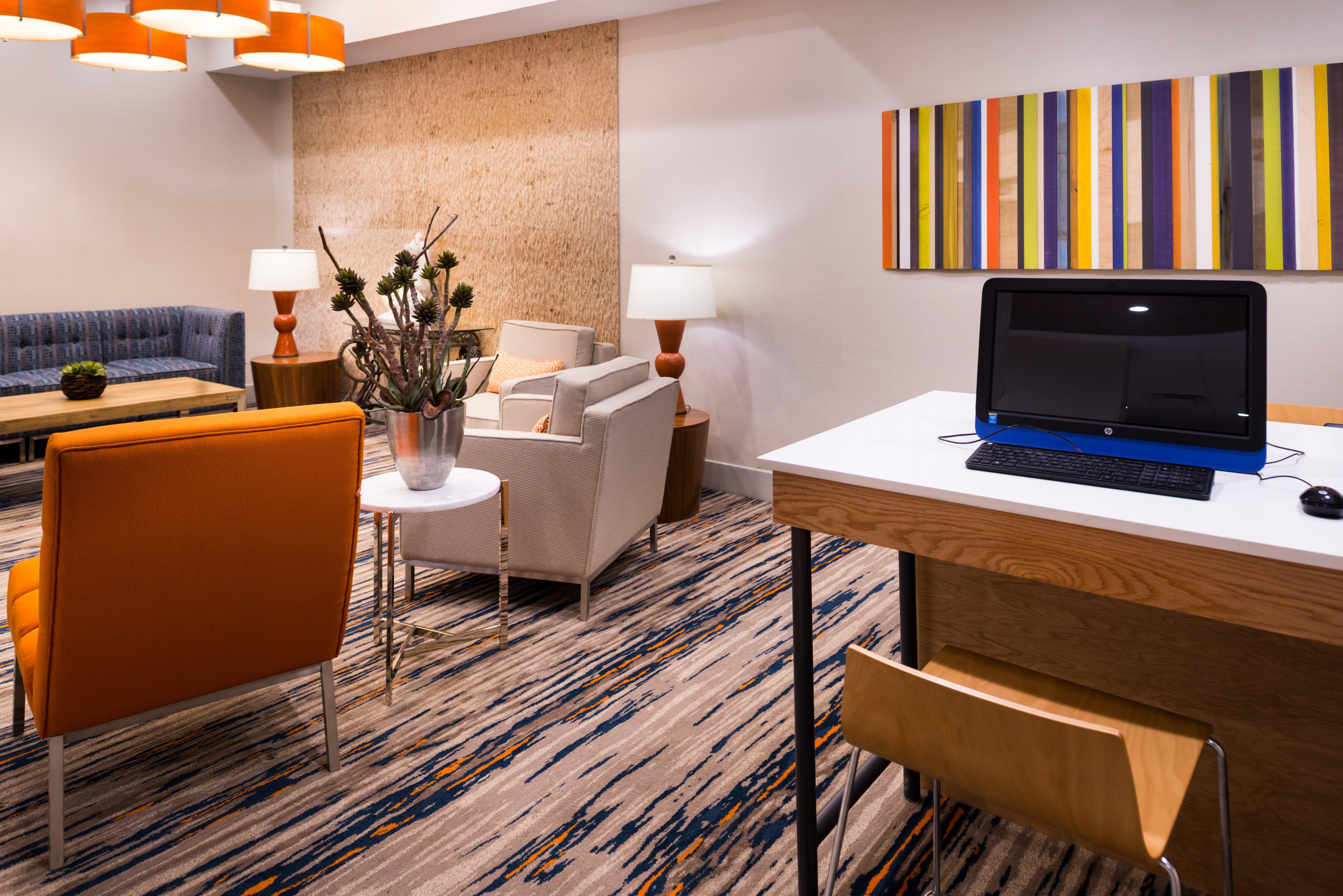 Holiday Inn Express & Suites Alamogordo Highway 54/70 By Ihg Exterior foto