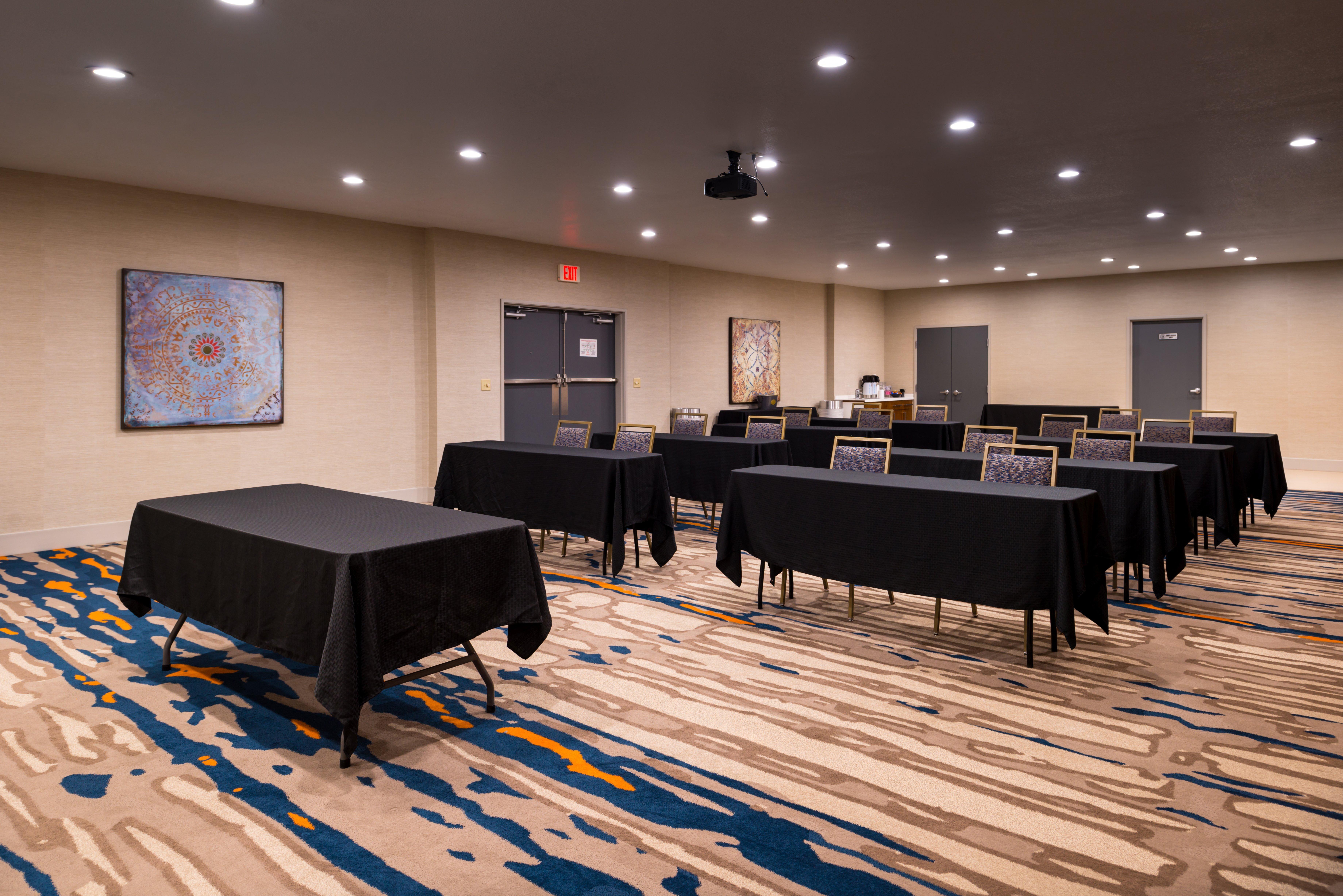 Holiday Inn Express & Suites Alamogordo Highway 54/70 By Ihg Exterior foto