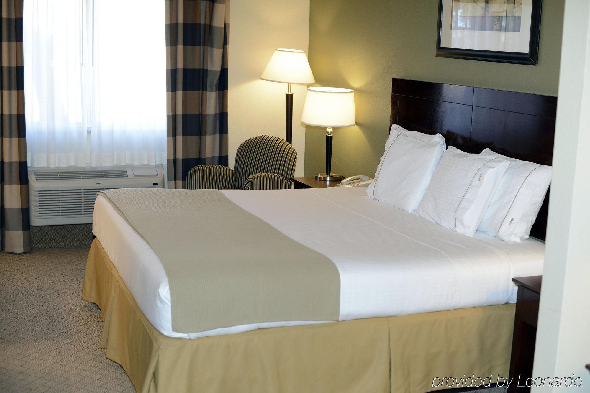 Holiday Inn Express & Suites Alamogordo Highway 54/70 By Ihg Zimmer foto