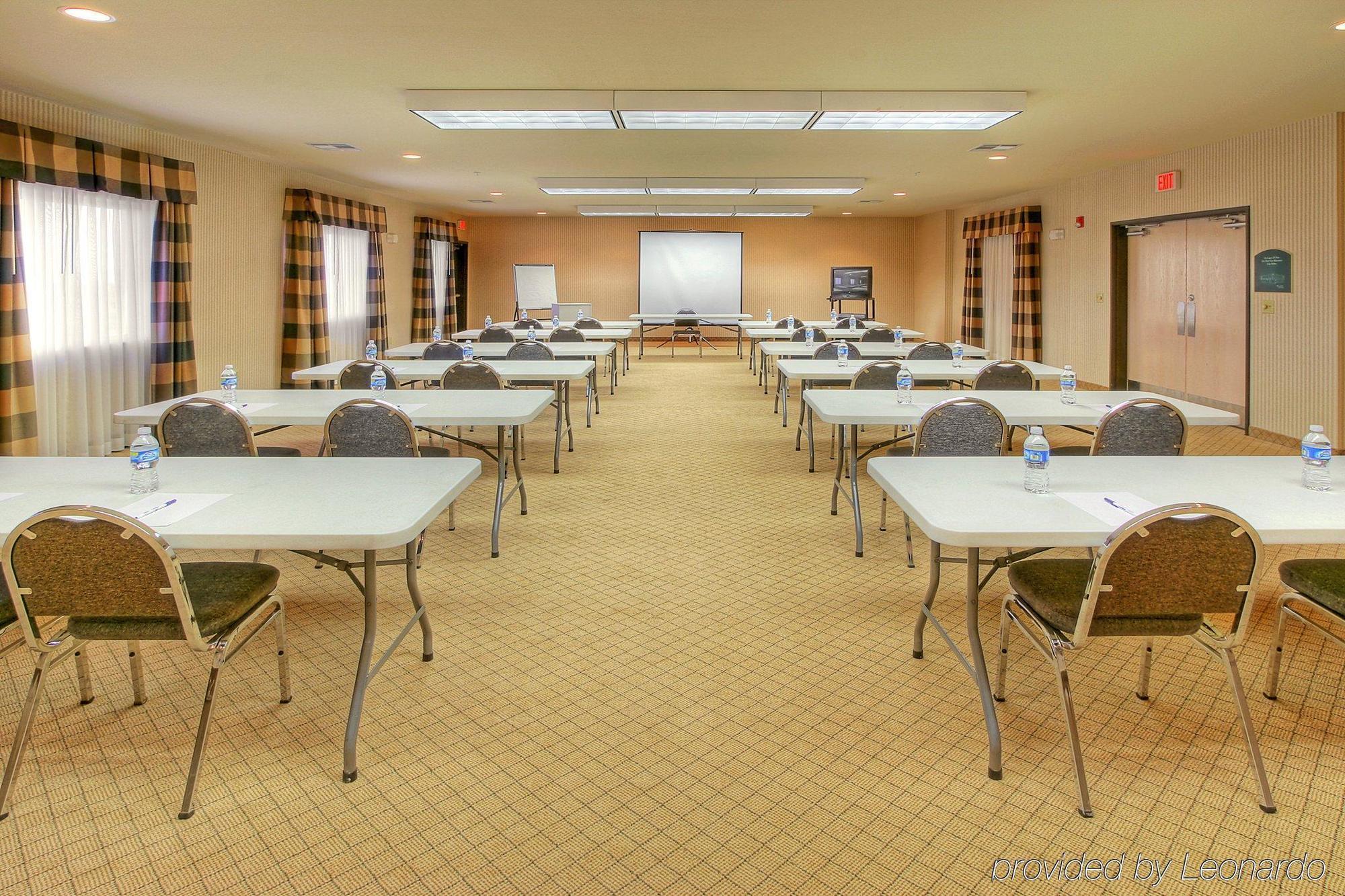Holiday Inn Express & Suites Alamogordo Highway 54/70 By Ihg Exterior foto